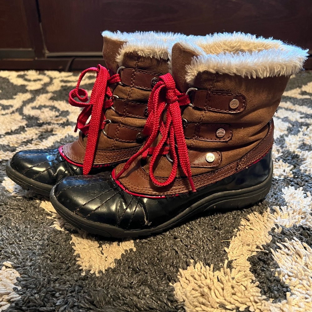 Winter boots